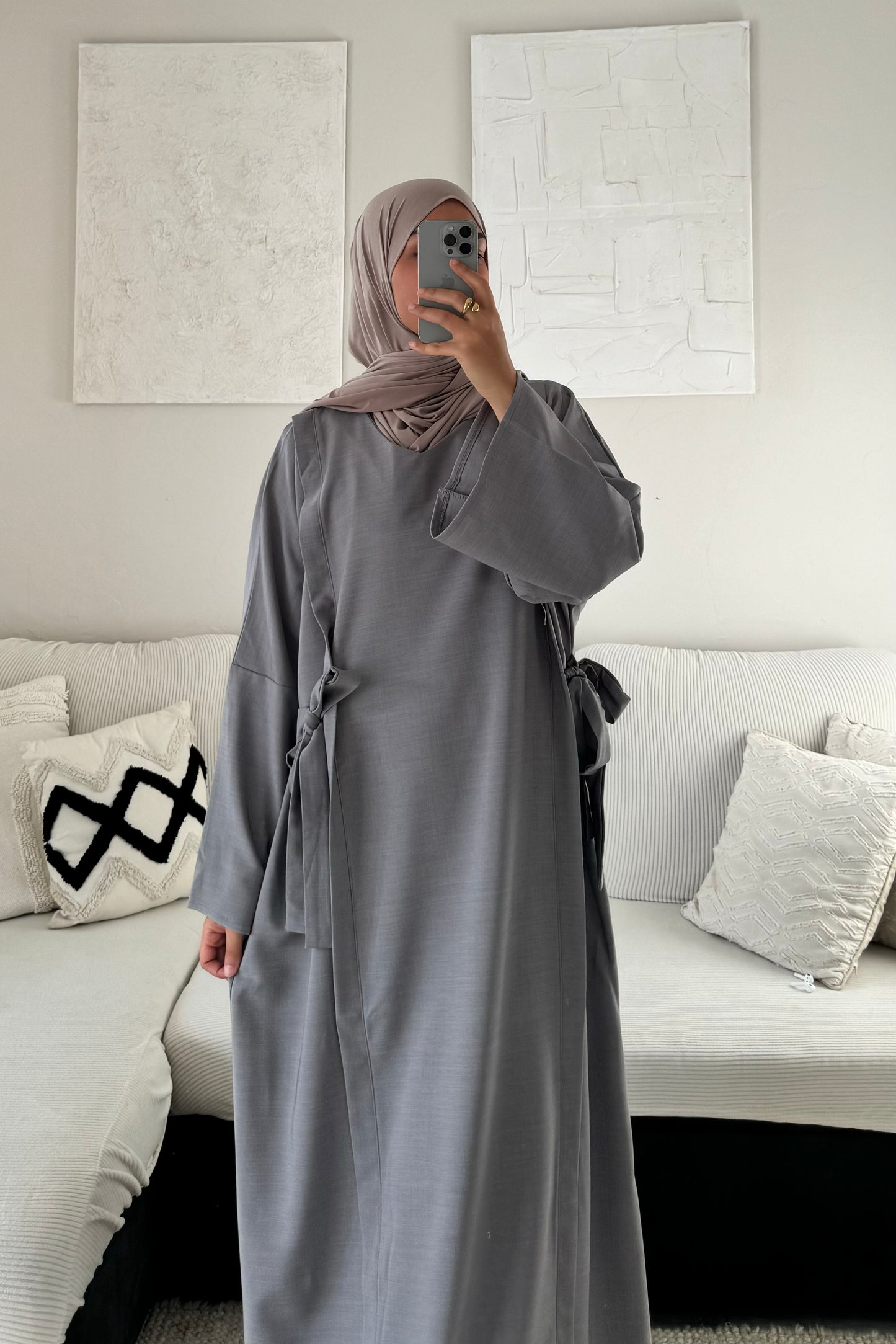 Abaya Yuri à Noeuds