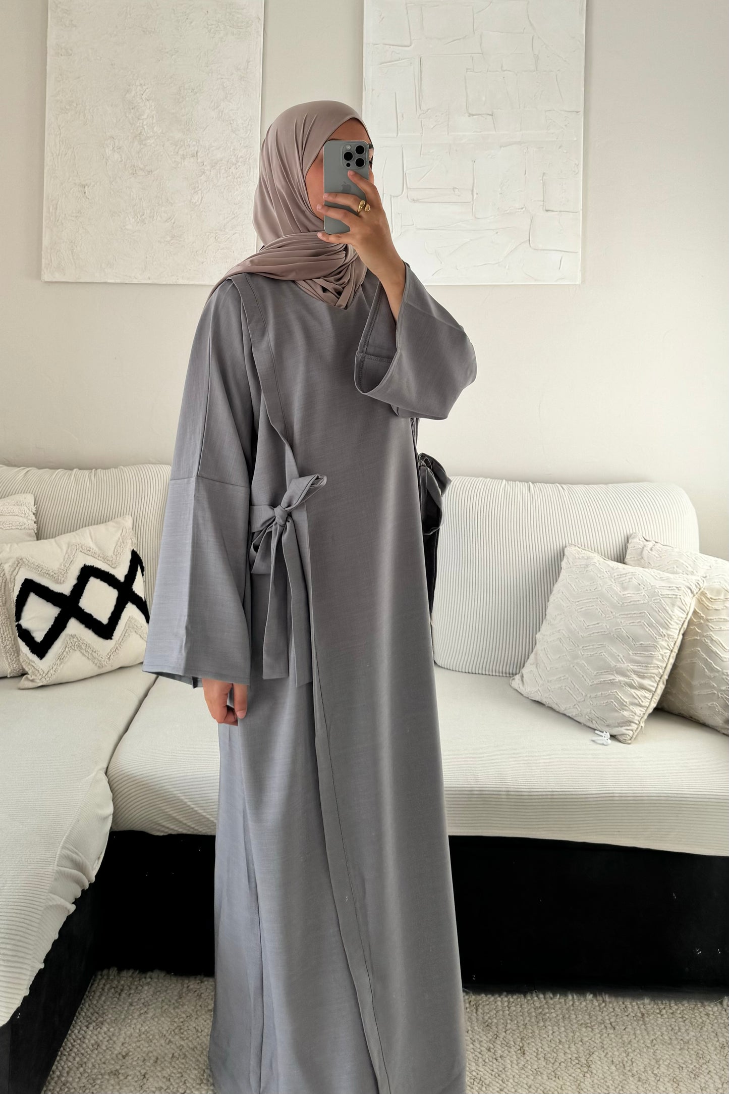 Abaya Yuri à Noeuds