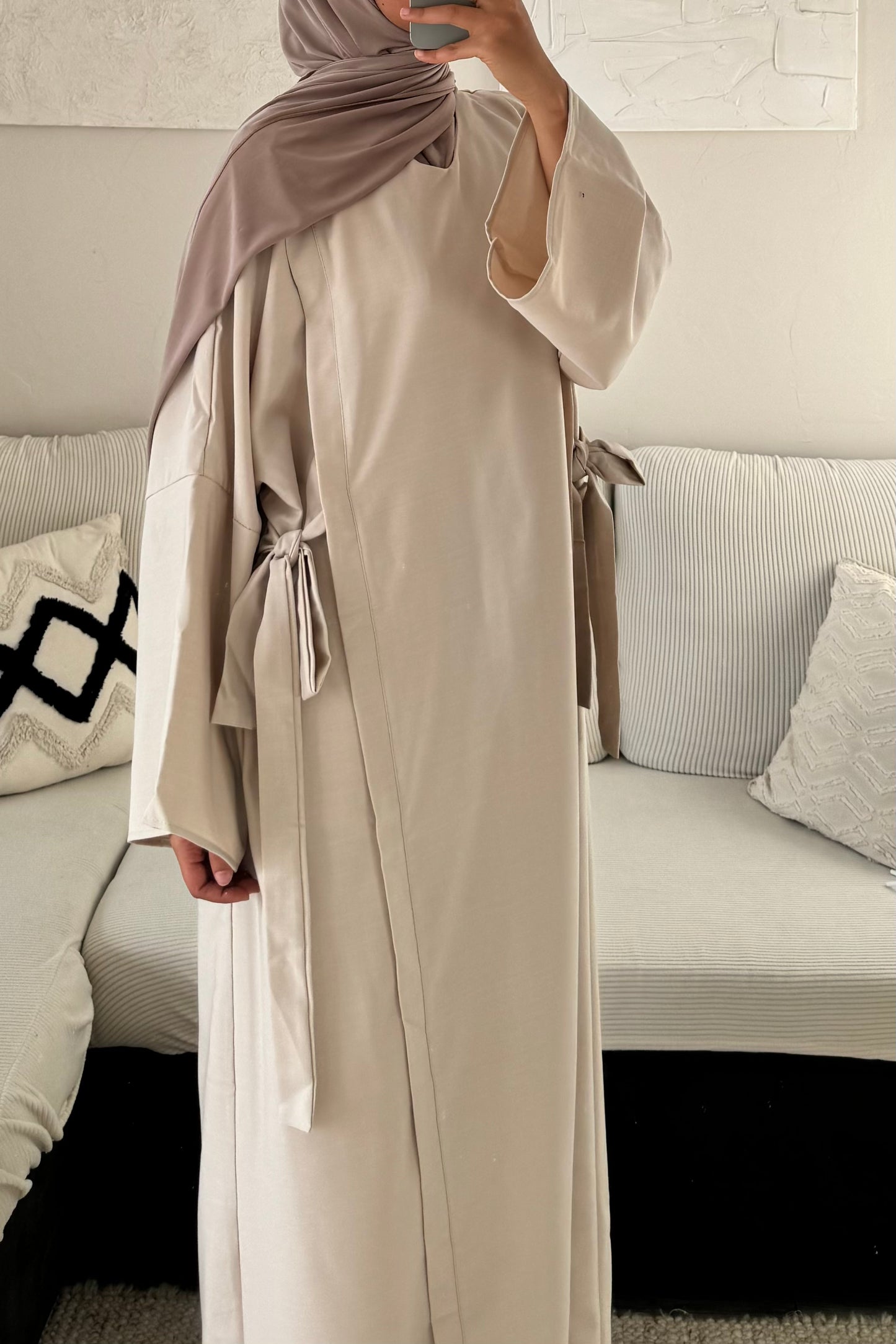 Abaya Yuri à Noeuds